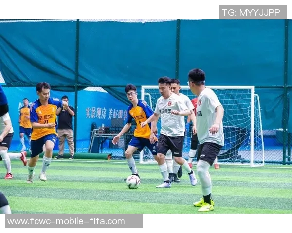 足球赛的激情与感动让我感受到团队精神的力量与友谊的珍贵